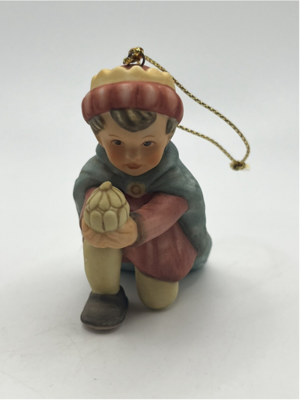 Berta Hummel 1999 Gaspar Nativity Ornament NICE VINTAGE ITEM FOR YOUR TREE , SEE